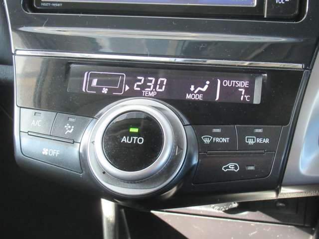 トヨタ プリウスΑ １．８ Ｓ H28年 (東北) 99