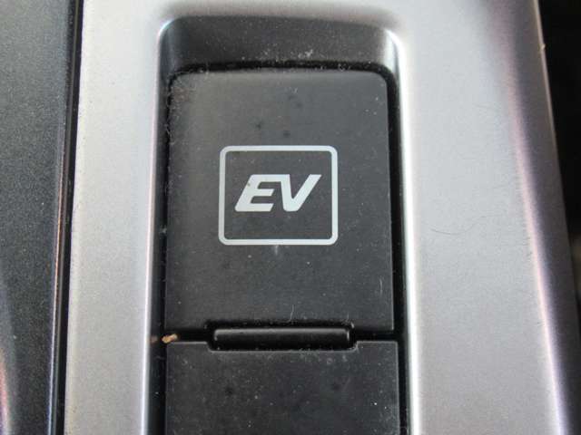 トヨタ プリウスΑ １．８ Ｓ H28年 (東北) 99