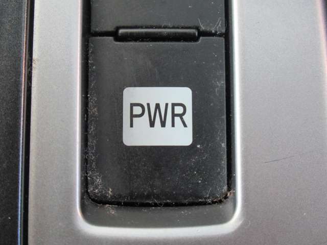 トヨタ プリウスΑ １．８ Ｓ H28年 (東北) 99