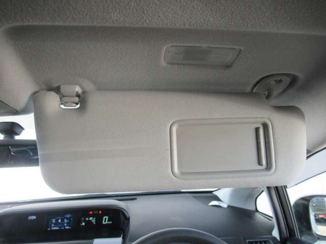 トヨタ プリウスΑ １．８ Ｓ H28年 (東北) 99