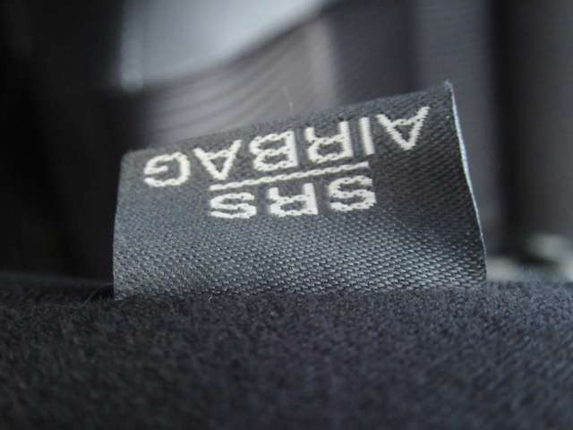 トヨタ プリウスΑ １．８ Ｓ H28年 (東北) 99