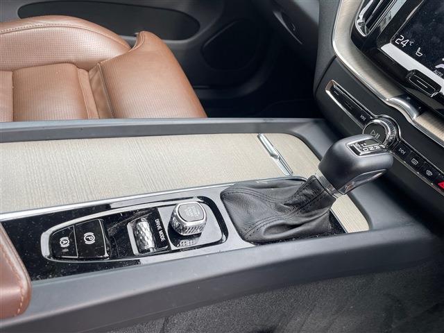 ボルボ ＸＣ６０ Ｄ４ ＡＷＤ インスクリプション ディーゼルターボ ４ＷＤ H30年 (東北) 99