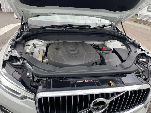 ボルボ ＸＣ６０ Ｄ４ ＡＷＤ インスクリプション ディーゼルターボ ４ＷＤ H30年 (東北) 99