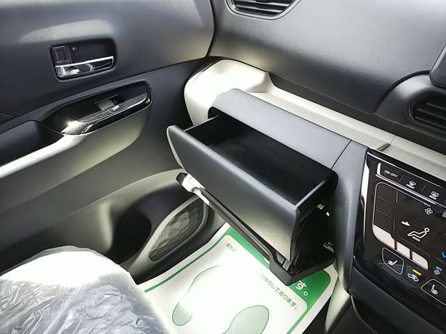 三菱 デリカ　ミニ ６６０ Ｔ プレミアム R6年 (関東) 99