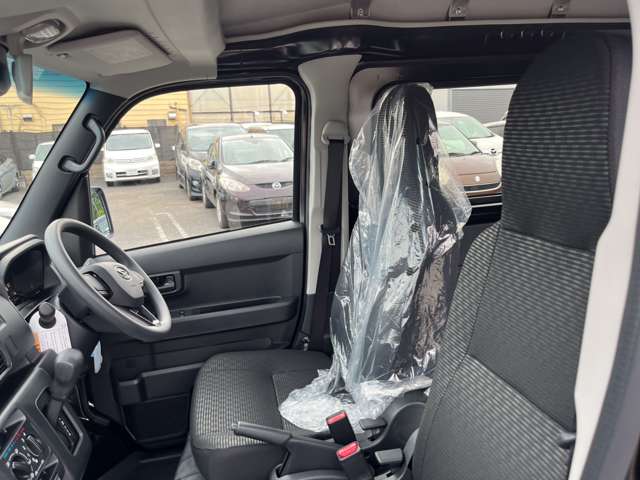 ダイハツ ハイゼットカーゴ ６６０ デラックス R7年 (関東) 99