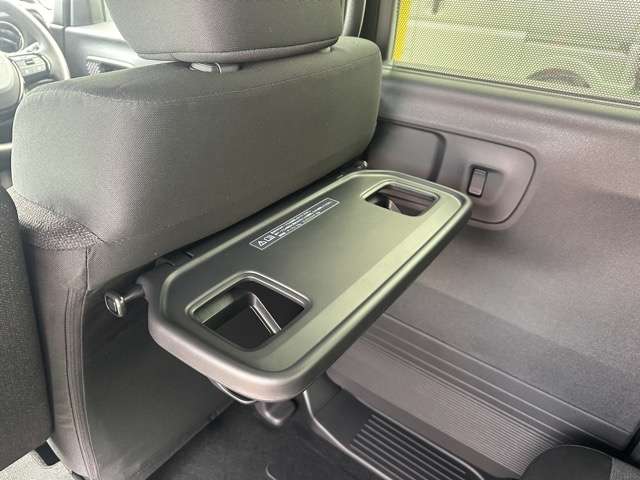 ホンダ Ｎ　ＢＯＸ カスタム ６６０ R7年 (東海) 99