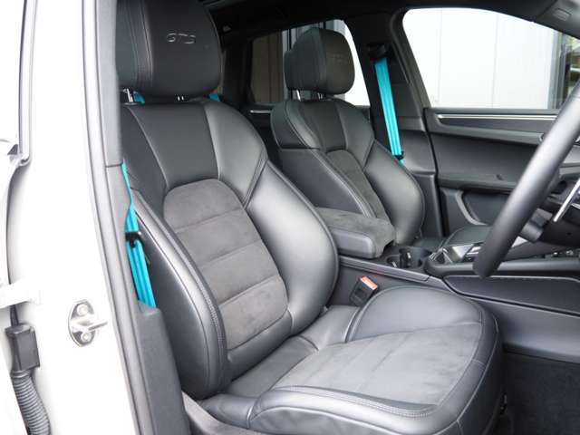 ポルシェ マカン ＧＴＳ ＰＤＫ ４ＷＤ R6年 (近畿) 99