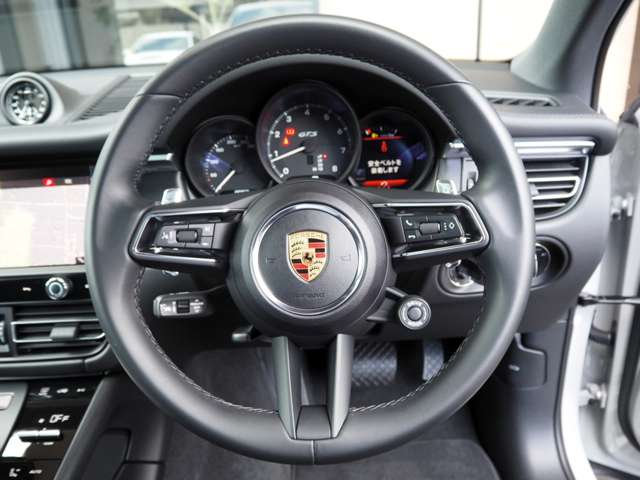 ポルシェ マカン ＧＴＳ ＰＤＫ ４ＷＤ R6年 (近畿) 99