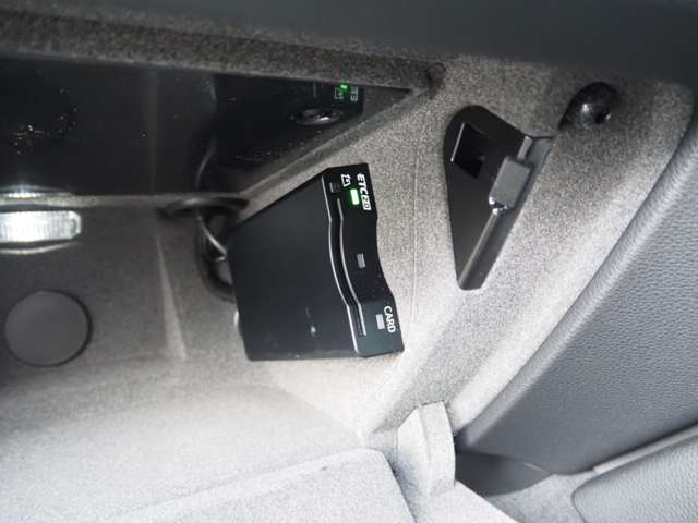 ポルシェ マカン ＧＴＳ ＰＤＫ ４ＷＤ R6年 (近畿) 99