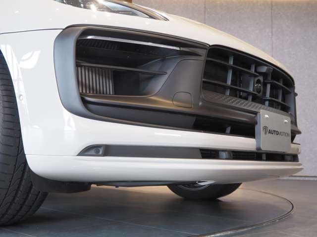 ポルシェ マカン ＧＴＳ ＰＤＫ ４ＷＤ R6年 (近畿) 99