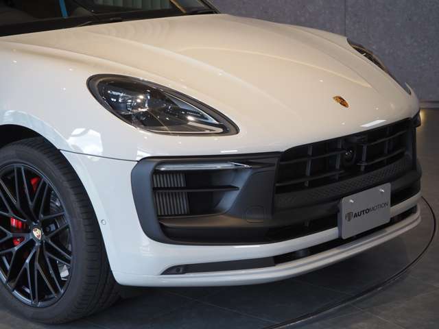 ポルシェ マカン ＧＴＳ ＰＤＫ ４ＷＤ R6年 (近畿) 99