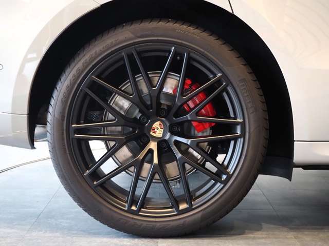 ポルシェ マカン ＧＴＳ ＰＤＫ ４ＷＤ R6年 (近畿) 99