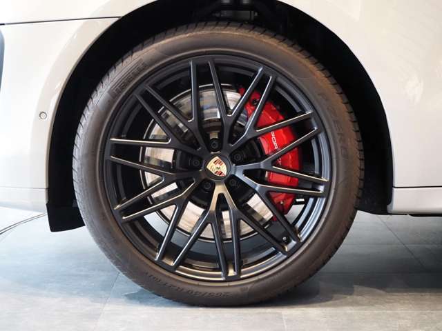 ポルシェ マカン ＧＴＳ ＰＤＫ ４ＷＤ R6年 (近畿) 99