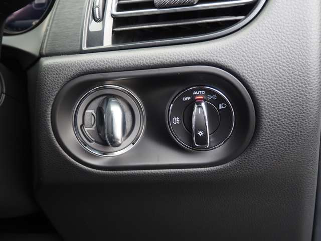 ポルシェ マカン ＧＴＳ ＰＤＫ ４ＷＤ R6年 (近畿) 99