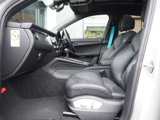 ポルシェ マカン ＧＴＳ ＰＤＫ ４ＷＤ R6年 (近畿) 99