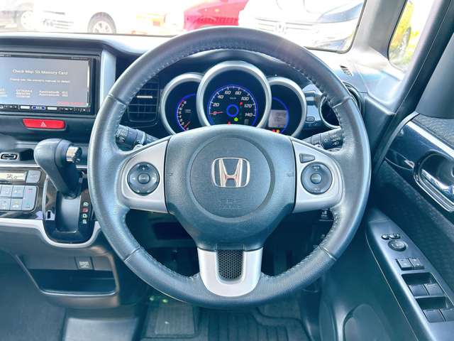 ホンダ Ｎ　ＢＯＸ ６６０ カスタムＧ ターボＡパッケージ H26年 (九州・沖縄) 99