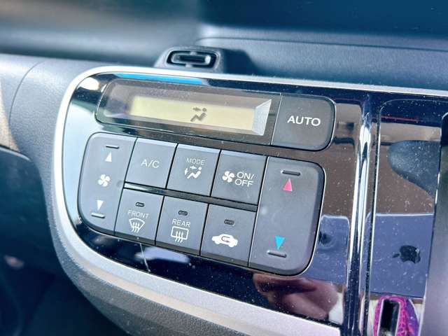 ホンダ Ｎ　ＢＯＸ ６６０ カスタムＧ ターボＡパッケージ H26年 (九州・沖縄) 99