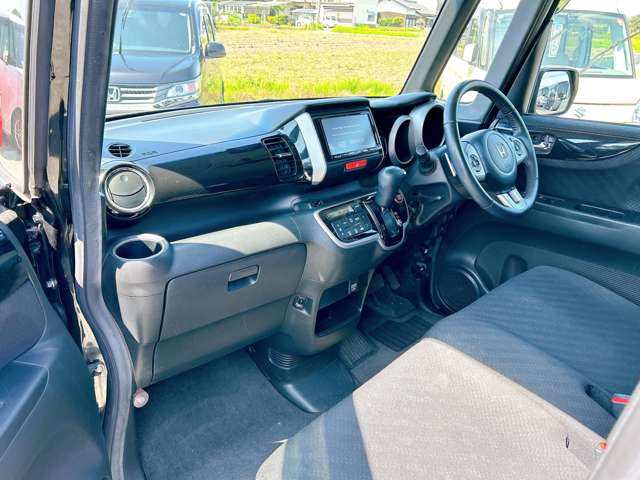 ホンダ Ｎ　ＢＯＸ ６６０ カスタムＧ ターボＡパッケージ H26年 (九州・沖縄) 99