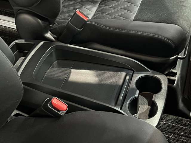 トヨタ ヴェルファイア ２．５ Ｚ H30年 (関東) 99