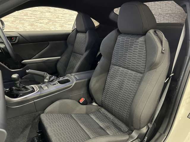 トヨタ ＧＲ８６ ２．４ ＳＺ R6年 (関東) 99