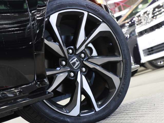 ホンダ シビック １．５ R1年 (関東) 99