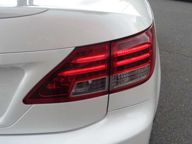 レクサス ＩＳコンバーチブル ２５０Ｃ バージョンＬ H21年 (中国) 99