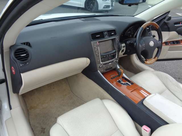 レクサス ＩＳコンバーチブル ２５０Ｃ バージョンＬ H21年 (中国) 99