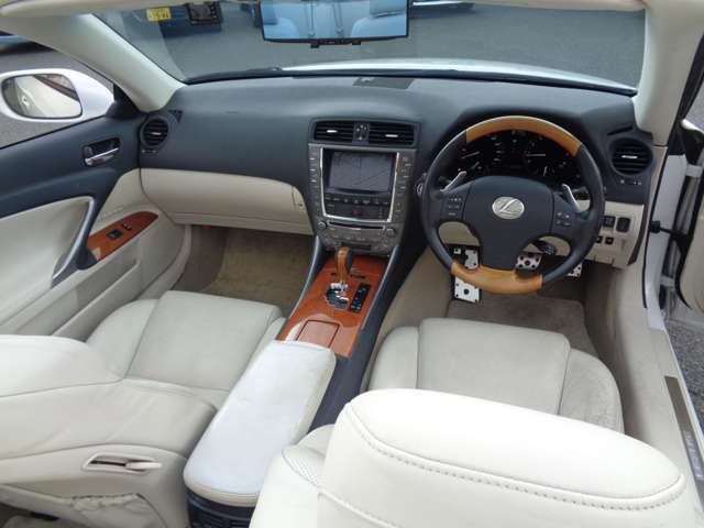 レクサス ＩＳコンバーチブル ２５０Ｃ バージョンＬ H21年 (中国) 99