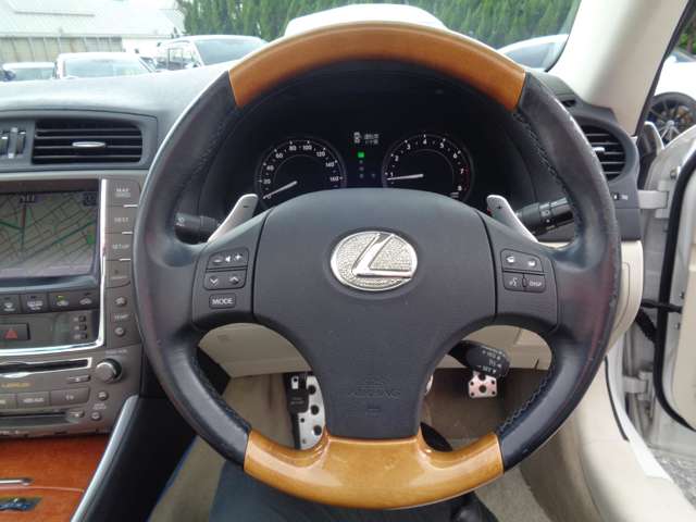 レクサス ＩＳコンバーチブル ２５０Ｃ バージョンＬ H21年 (中国) 99