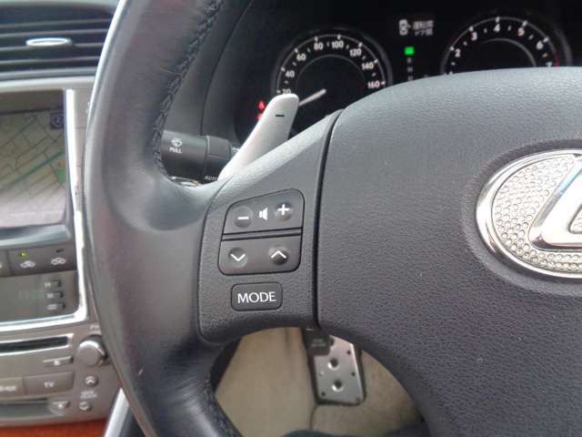 レクサス ＩＳコンバーチブル ２５０Ｃ バージョンＬ H21年 (中国) 99