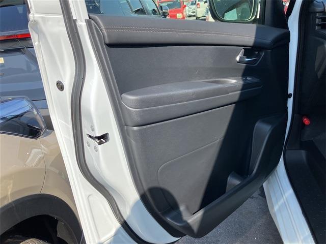 日産 セレナ １．４ Ｅ－ＰＯＷＥＲ ハイウェイスターＶ R7年 (東海) 99