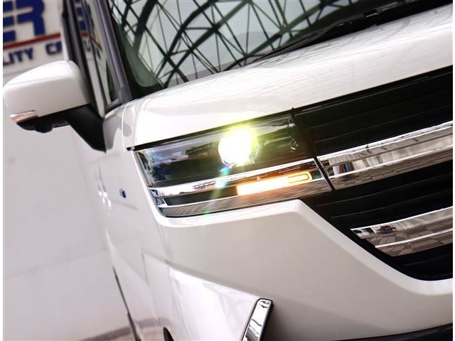 スズキ スペーシア　ギア ６６０ カスタム ハイブリッド ＸＳターボ R5年 (関東) 99