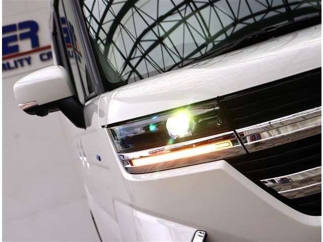 スズキ スペーシア　ギア ６６０ カスタム ハイブリッド ＸＳターボ R5年 (関東) 99