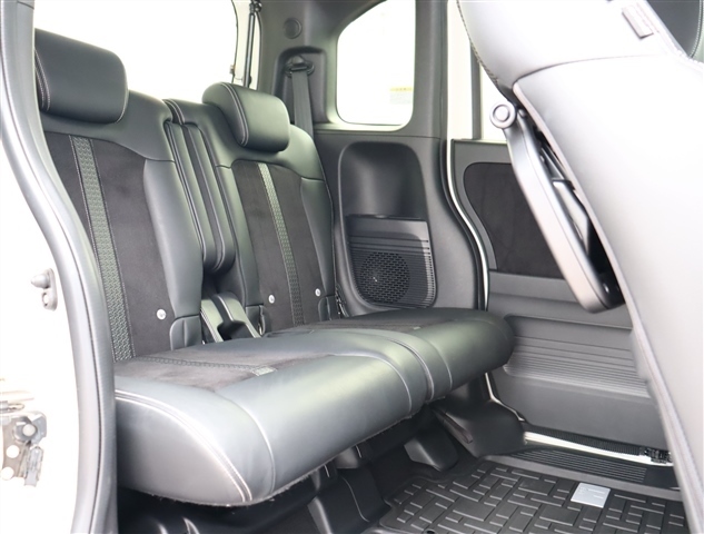 ホンダ Ｎ　ＢＯＸ カスタム ６６０ Ｌ ターボ R4年 (関東) 99