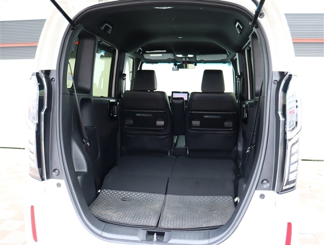 ホンダ Ｎ　ＢＯＸ カスタム ６６０ Ｌ ターボ R4年 (関東) 99