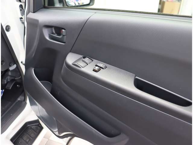 トヨタ ハイエースバン ２．０ ＤＸ ロング ＧＬパッケージ R7年 (関東) 99