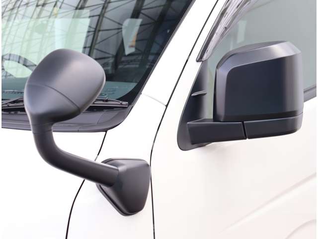 トヨタ ハイエースバン ２．０ ＤＸ ロング ＧＬパッケージ R7年 (関東) 99