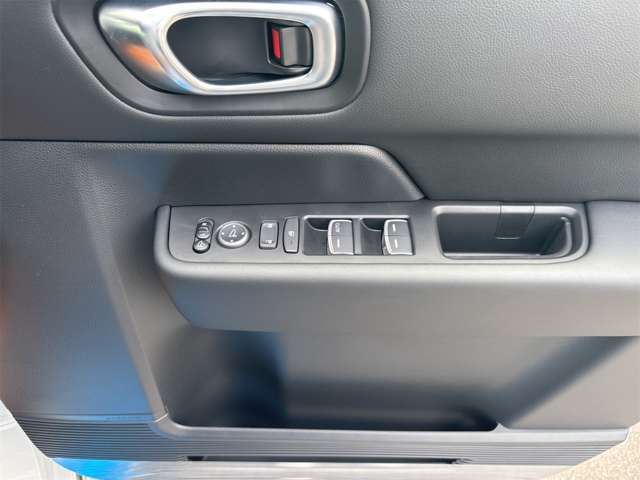 ホンダ ステップワゴン　ハイブリッド ２．０ Ｅ：ＨＥＶ スパーダ R7年 (近畿) 99