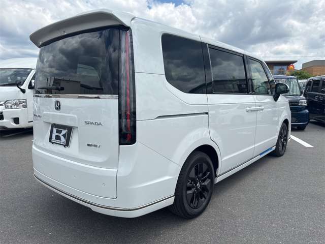 ホンダ ステップワゴン　ハイブリッド ２．０ Ｅ：ＨＥＶ スパーダ R7年 (近畿) 99