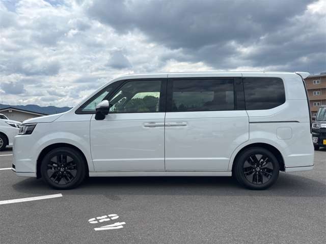 ホンダ ステップワゴン　ハイブリッド ２．０ Ｅ：ＨＥＶ スパーダ R7年 (近畿) 99