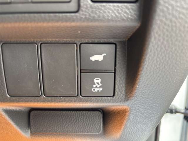 ホンダ ステップワゴン　ハイブリッド ２．０ Ｅ：ＨＥＶ スパーダ R7年 (近畿) 99