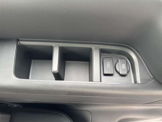 ホンダ ステップワゴン　ハイブリッド ２．０ Ｅ：ＨＥＶ スパーダ R7年 (近畿) 99