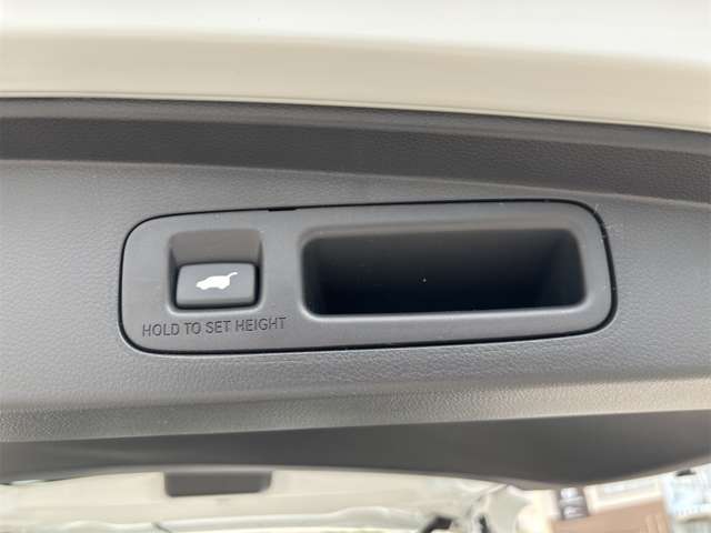 ホンダ ステップワゴン　ハイブリッド ２．０ Ｅ：ＨＥＶ スパーダ R7年 (近畿) 99