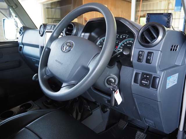 トヨタ ランドクルーザーピックアップ ４．０ ４ＷＤ H27年 (関東) 99