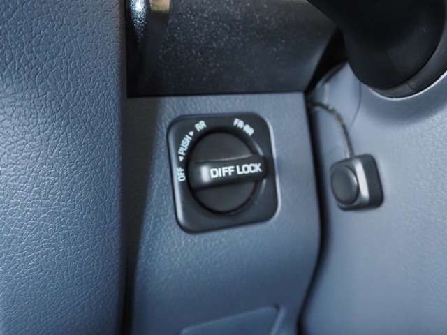 トヨタ ランドクルーザーピックアップ ４．０ ４ＷＤ H27年 (関東) 99