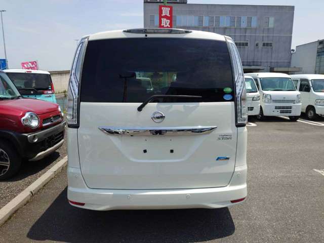 日産 セレナ ２．０ ハイウェイスター Ｖセレクション＋ＳＡＦＥＴＹ Ｓ－ＨＹＢＲＩＤ アドバンストセーフティ ＰＫＧ H26年 (関東) 99