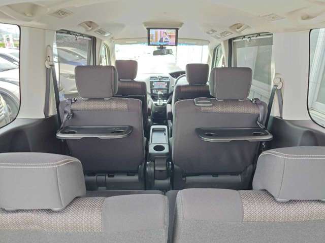 日産 セレナ ２．０ ハイウェイスター Ｖセレクション＋ＳＡＦＥＴＹ Ｓ－ＨＹＢＲＩＤ アドバンストセーフティ ＰＫＧ H26年 (関東) 99