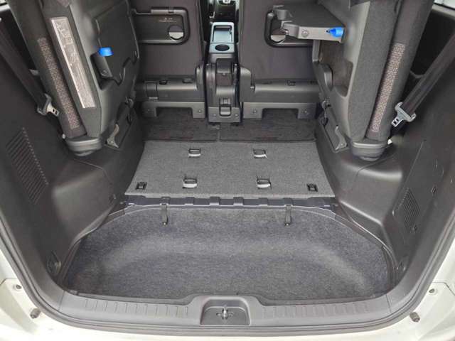 日産 セレナ ２．０ ハイウェイスター Ｖセレクション＋ＳＡＦＥＴＹ Ｓ－ＨＹＢＲＩＤ アドバンストセーフティ ＰＫＧ H26年 (関東) 99