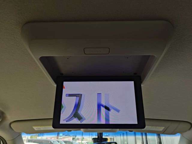 日産 セレナ ２．０ ハイウェイスター Ｖセレクション＋ＳＡＦＥＴＹ Ｓ－ＨＹＢＲＩＤ アドバンストセーフティ ＰＫＧ H26年 (関東) 99