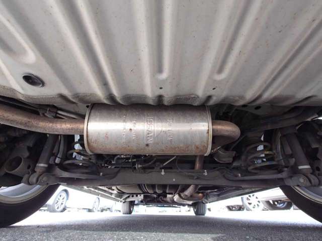 日産 セレナ ２．０ ハイウェイスター Ｖセレクション＋ＳＡＦＥＴＹ Ｓ－ＨＹＢＲＩＤ アドバンストセーフティ ＰＫＧ H26年 (関東) 99